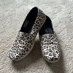 Leopard Toms
